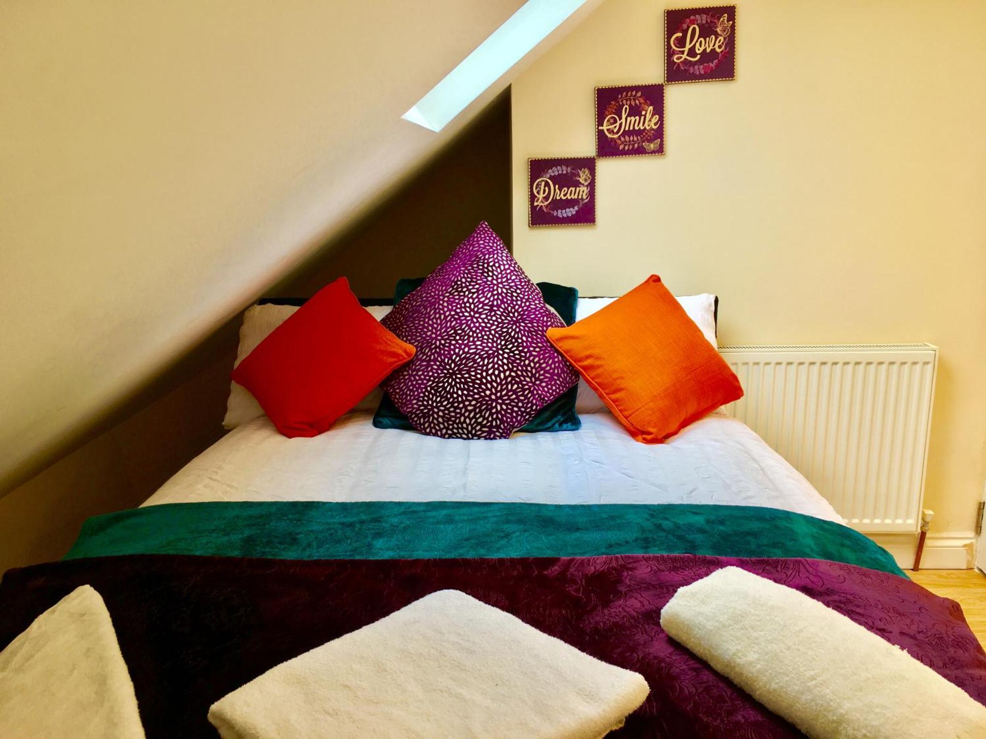 1 Bed Apartment,Recep,Kitchen,Bath Ilford Bagian luar foto